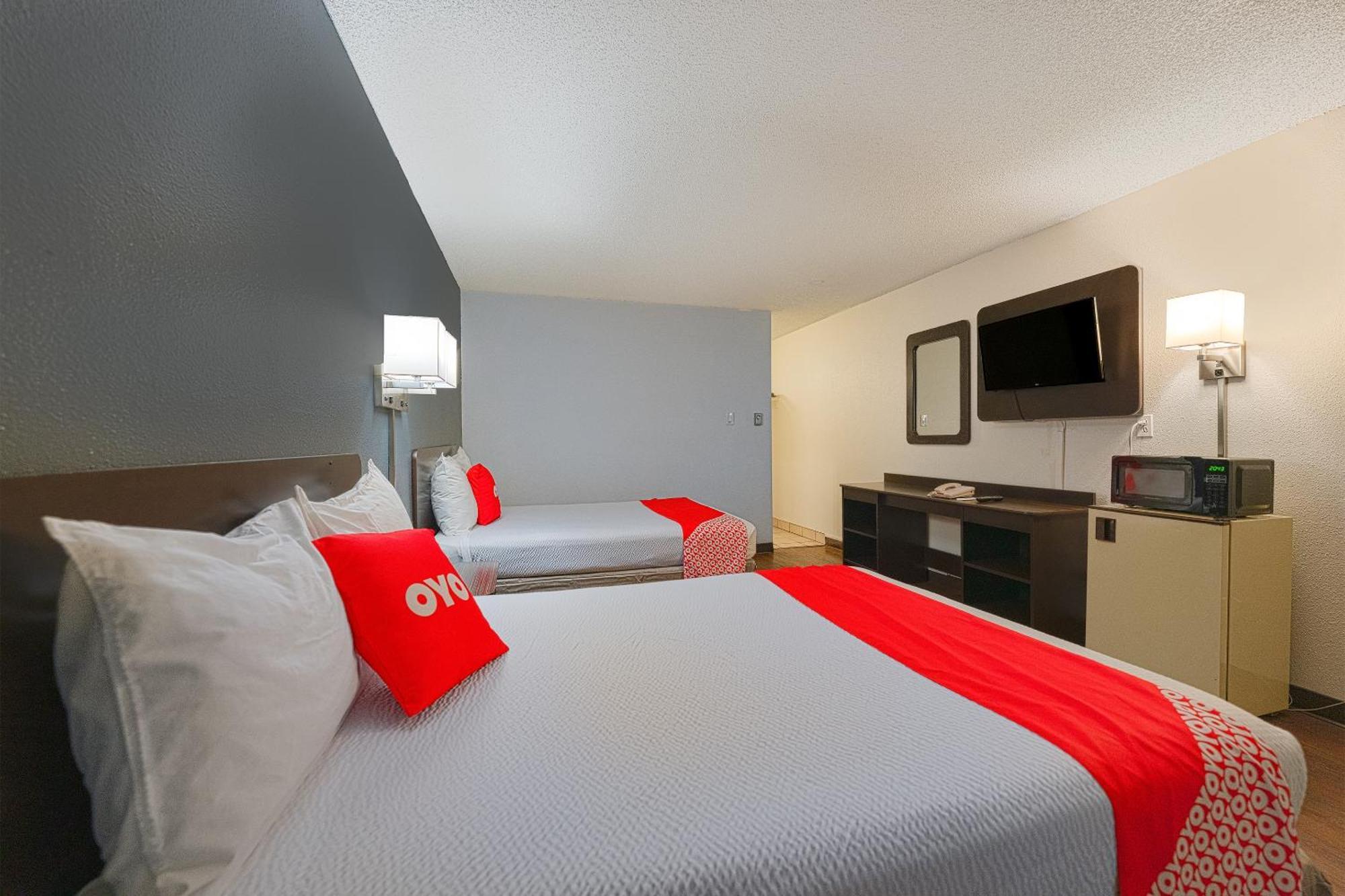 Oyo Hotel St Helens Or St. Helens Dış mekan fotoğraf