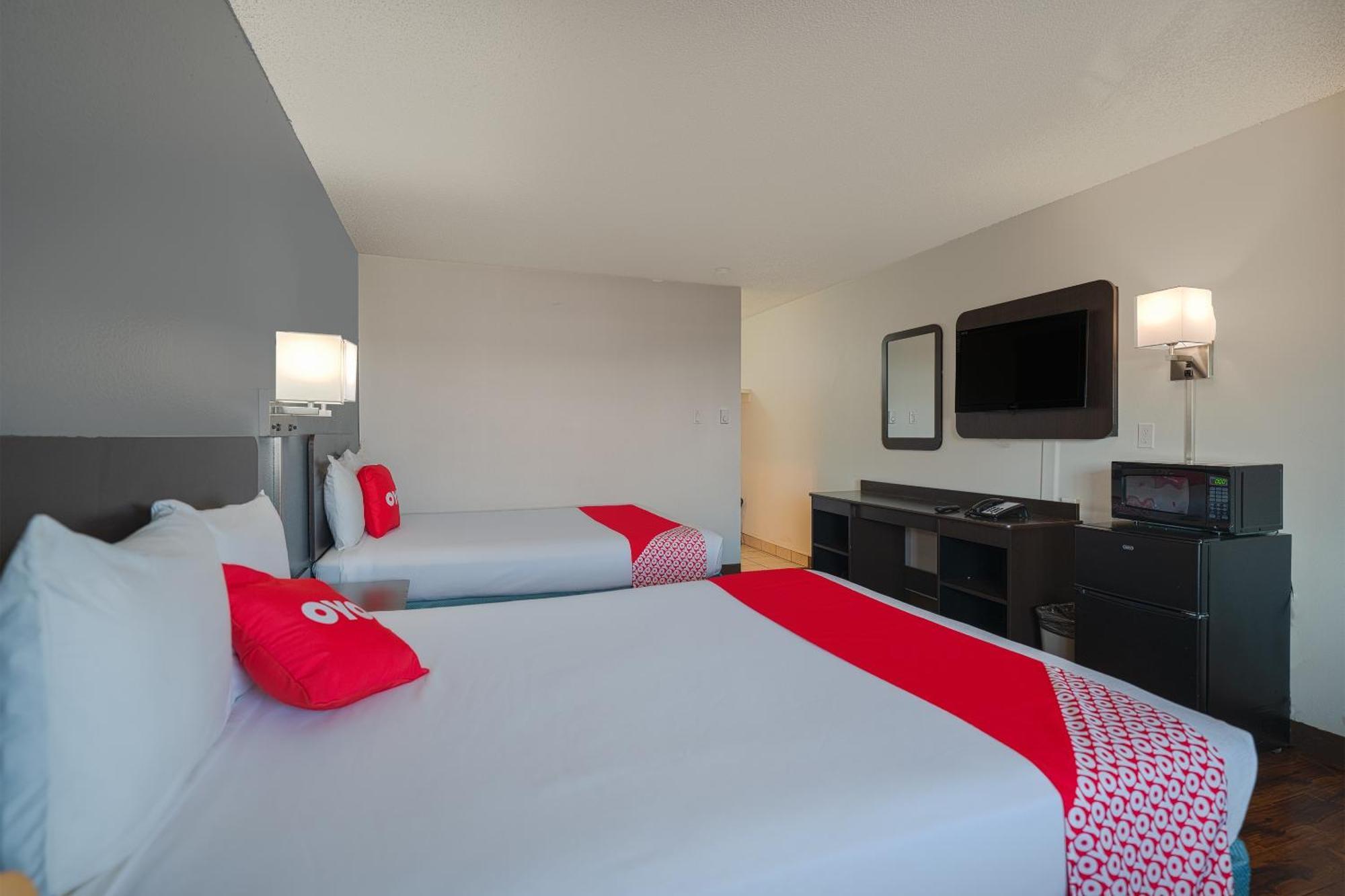 Oyo Hotel St Helens Or St. Helens Dış mekan fotoğraf